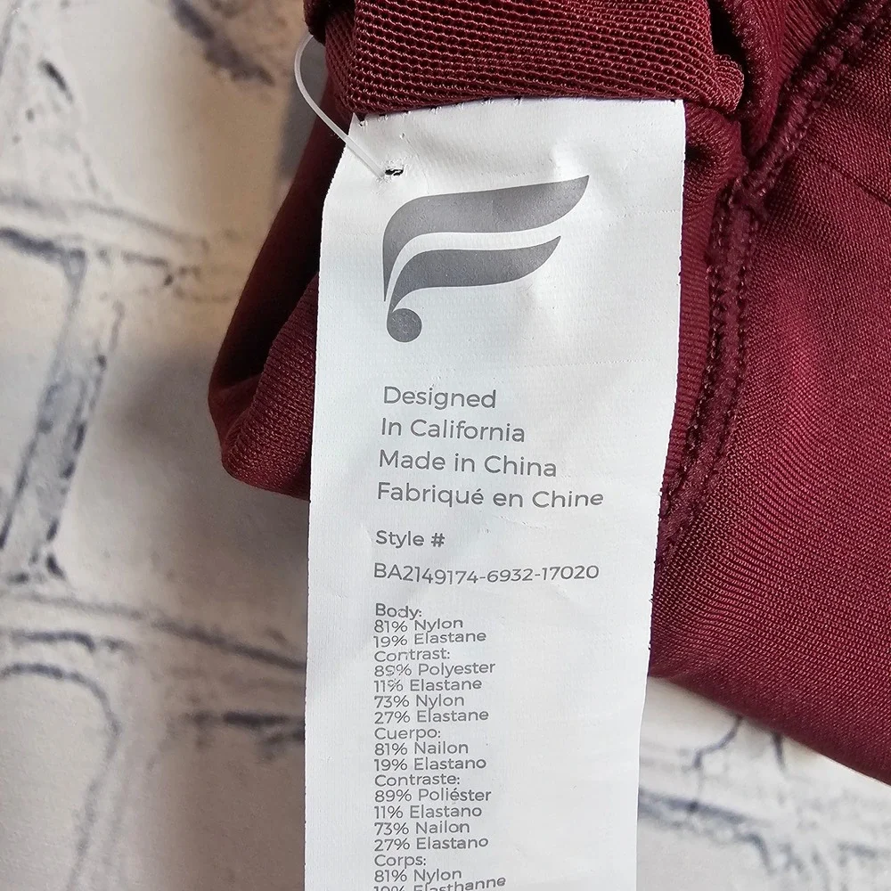 NEW Fabletics No-Bounce‎ High Impact Sports Bra Merlot XS